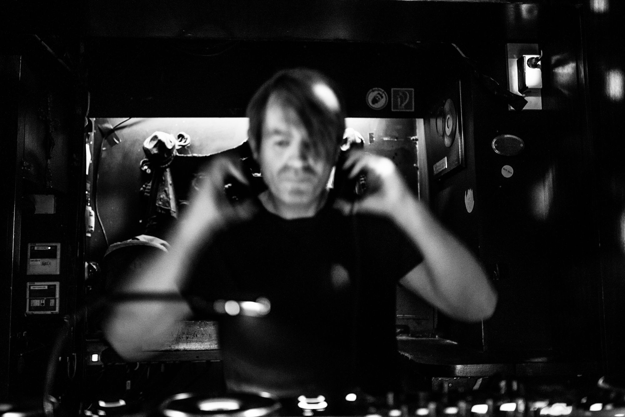 Sebastiaan Hooft - Author and Techno Producer